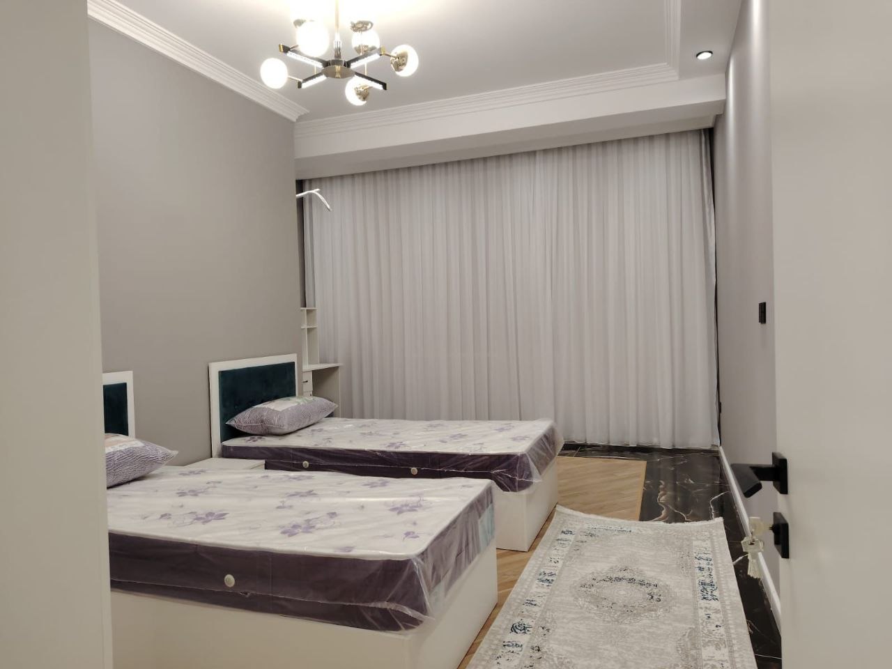 3-комнатная квартира Аренда 3-комнатной квартиры в Баку: Центр, метро 2 м. 28 May (Насиминский район) Баку аренда фото 3