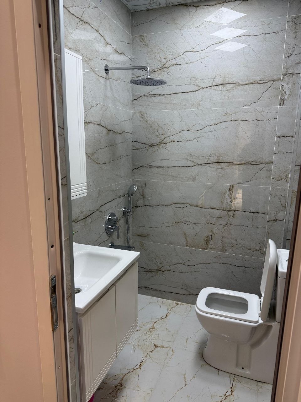 3-комнатная квартира Аренда 3-комнатной квартиры в Баку: Центр, метро 2 м. 28 May (Насиминский район) Баку аренда фото 8