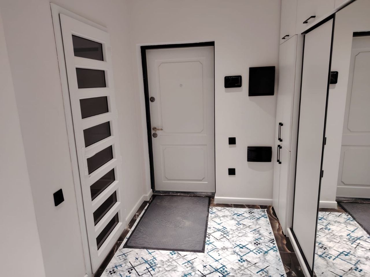 3-комнатная квартира Аренда 3-комнатной квартиры в Баку: Центр, метро 2 м. 28 May (Насиминский район) Баку аренда