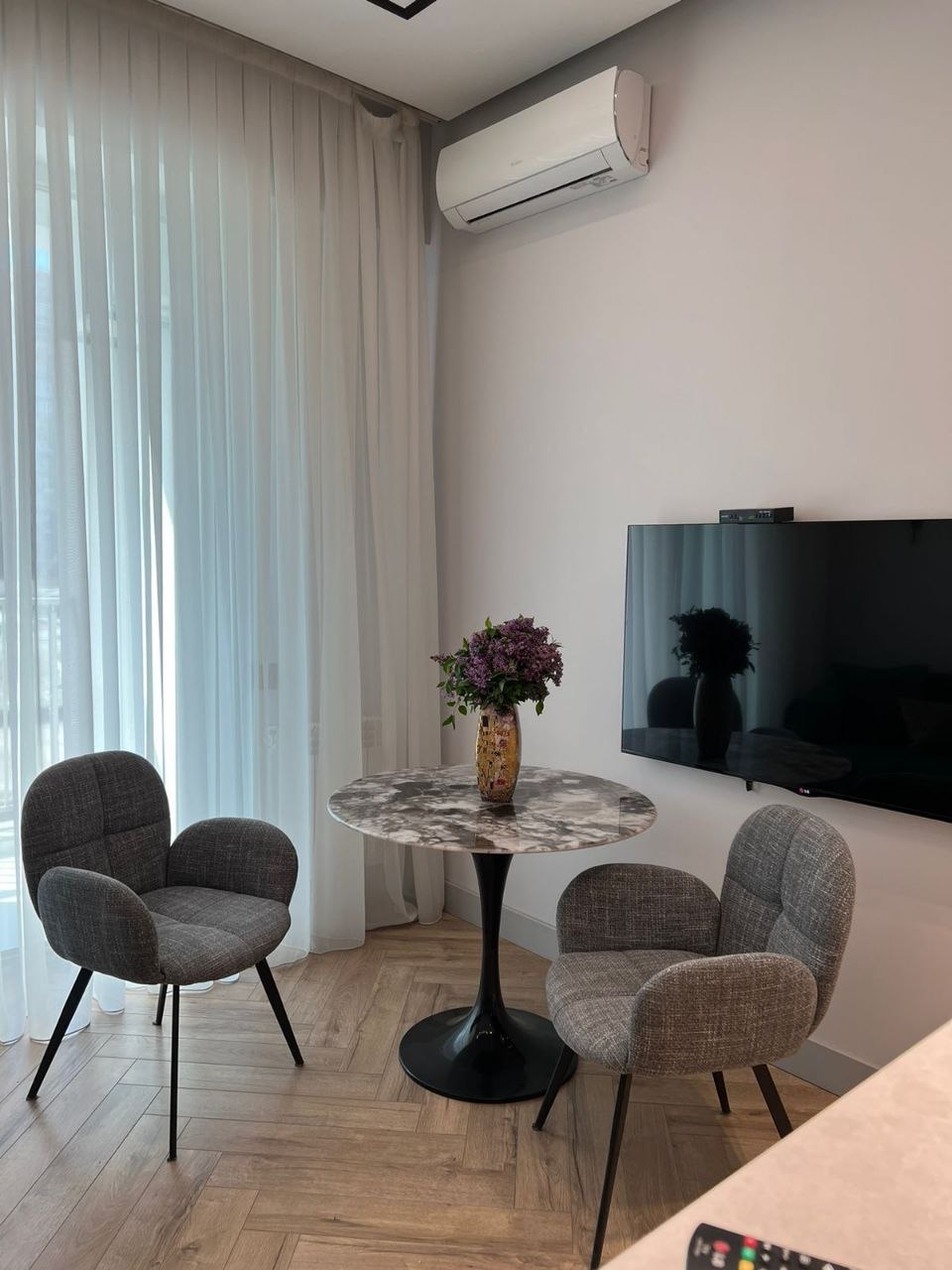 2-комнатная квартира Аренда 2-комнатной квартиры в ЖК Belvedere Residen Центр, между м. Elmlər и İçərişəhər Баку аренда фото 9