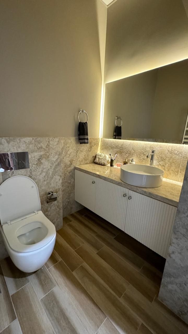 3 комнаты (площадь 115 м²)-комнатная квартира Аренда элитной квартиры в Baku, Сабаильский район Сабаильский район (метро Ичеришехер) Баку аренда фото 2