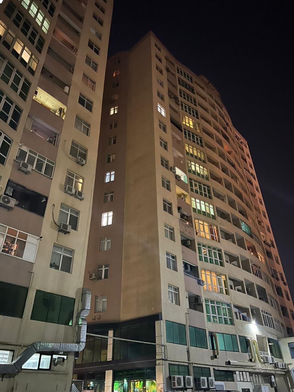 3-комнатная квартира Аренда 3-комнатной квартиры в Баку, район Хатаи — Хатаи (Ləpələr MTK) Баку аренда фото 2