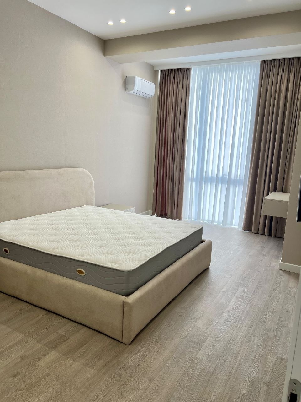Bakü'de Kiralık 3 Odalı Daire — Aylık 2.400 AZN - Foto 4