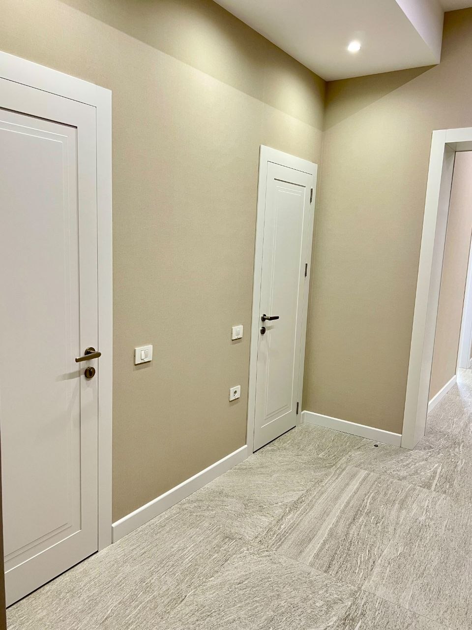 Bakü'de Kiralık 3 Odalı Daire — Aylık 2.400 AZN - Foto 5