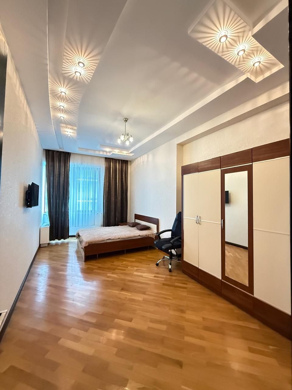 Аренда элитной 3-комнатной квартиры в Баку (135 м²) у Port Baku | Снять квартиру в Baku