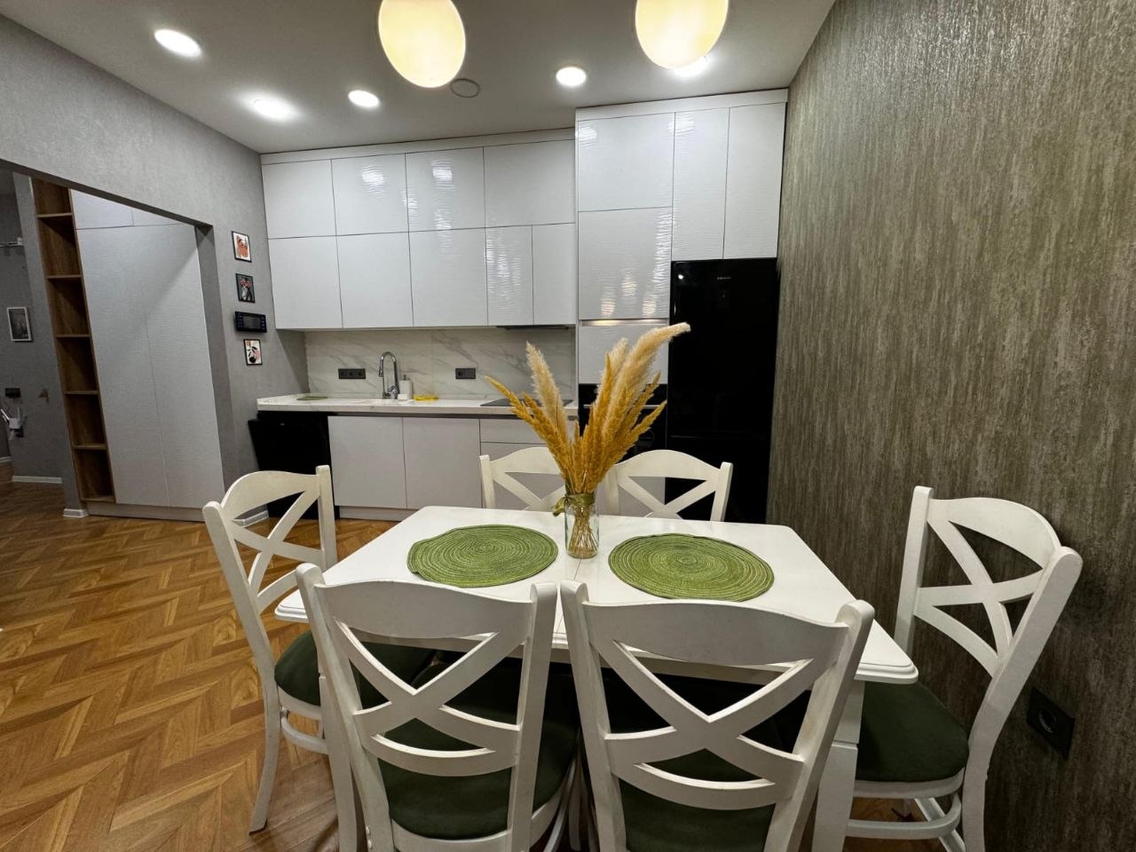 Снять 3-комнатную квартиру 107 м² в Баку — ЖК Grand Hayat (м. 8 Ноября) - фото 4