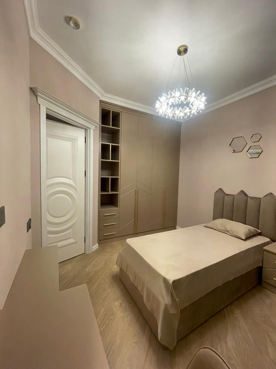 Сдается 3-комнатная квартира возле метро Низами, 106 м² - фото 8