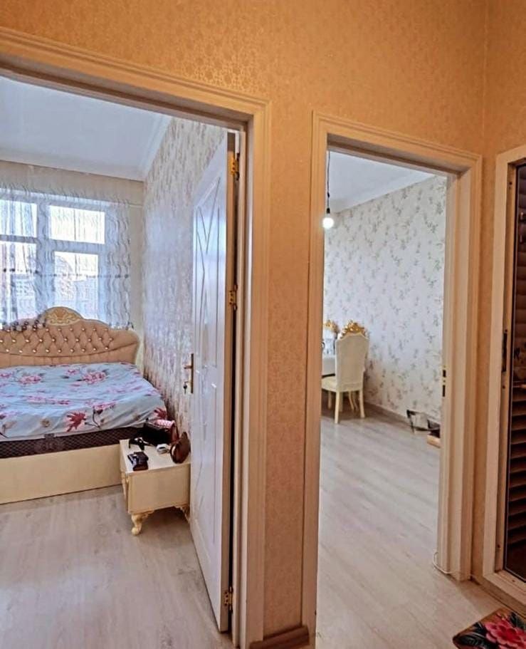 Продается 2-комнатная квартира 43 м² в Хырдалане