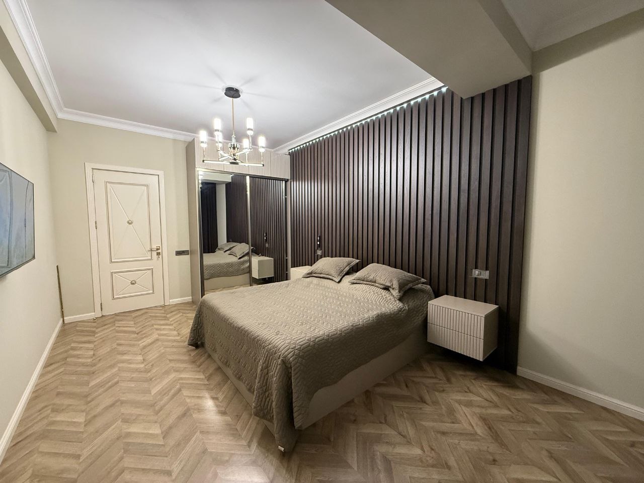 Сдается 3-комнатная квартира у метро 8 Ноября, 140 м² - фото 8