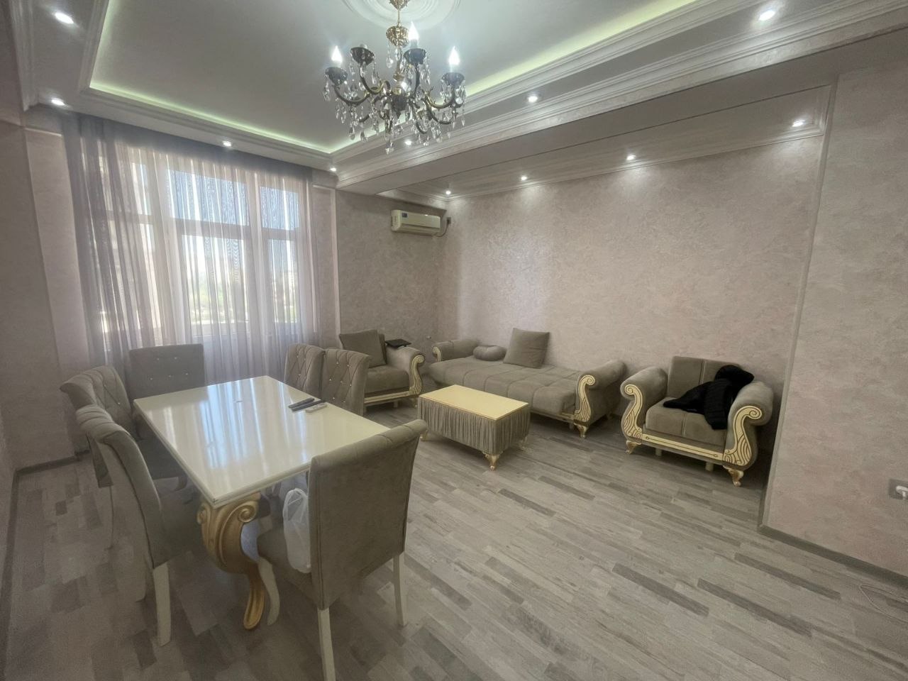 Bakü'de Kiralık 2 Odalı Daire — Aylık 1.000 AZN - Foto 2