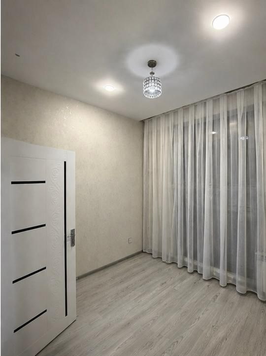 Сдается 2-комнатная квартира (переделанная в 3) в ЖК WhiteStone Towers - фото 3