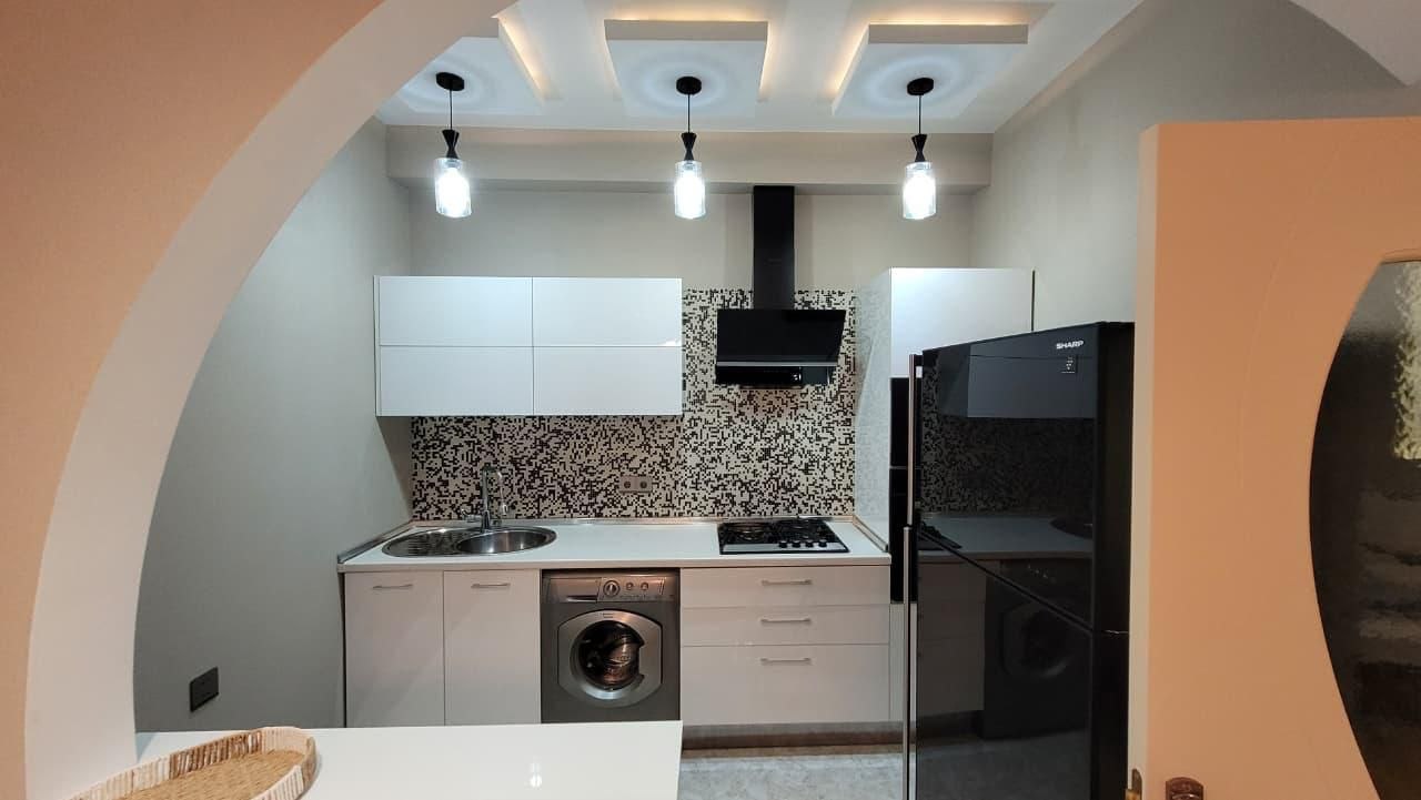 Bakü'de Kiralık 2 Odalı Daire — Aylık 1.200 AZN - Foto 3