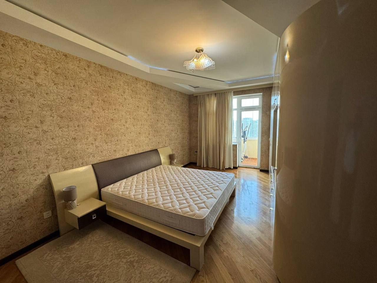 Сдается 4-комнатная квартира, 185 м² — ул. Ханифы Алескерова, м. Гянджлик, Баку - фото 3