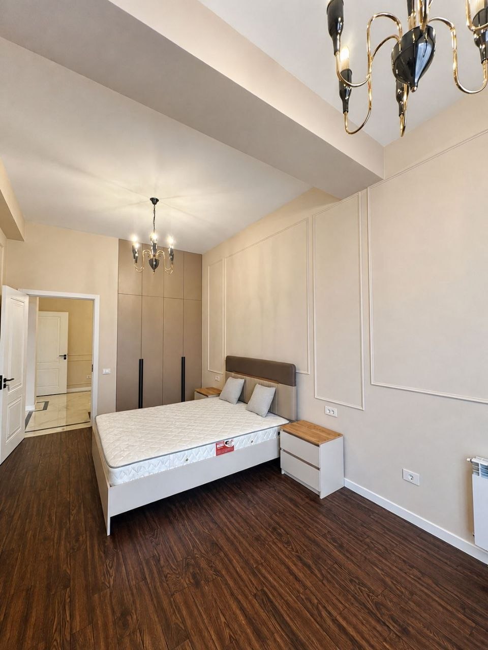 3-Bedroom Luxury Apartment for Rent in Baku — 2,150 AZN per month - Photo 7