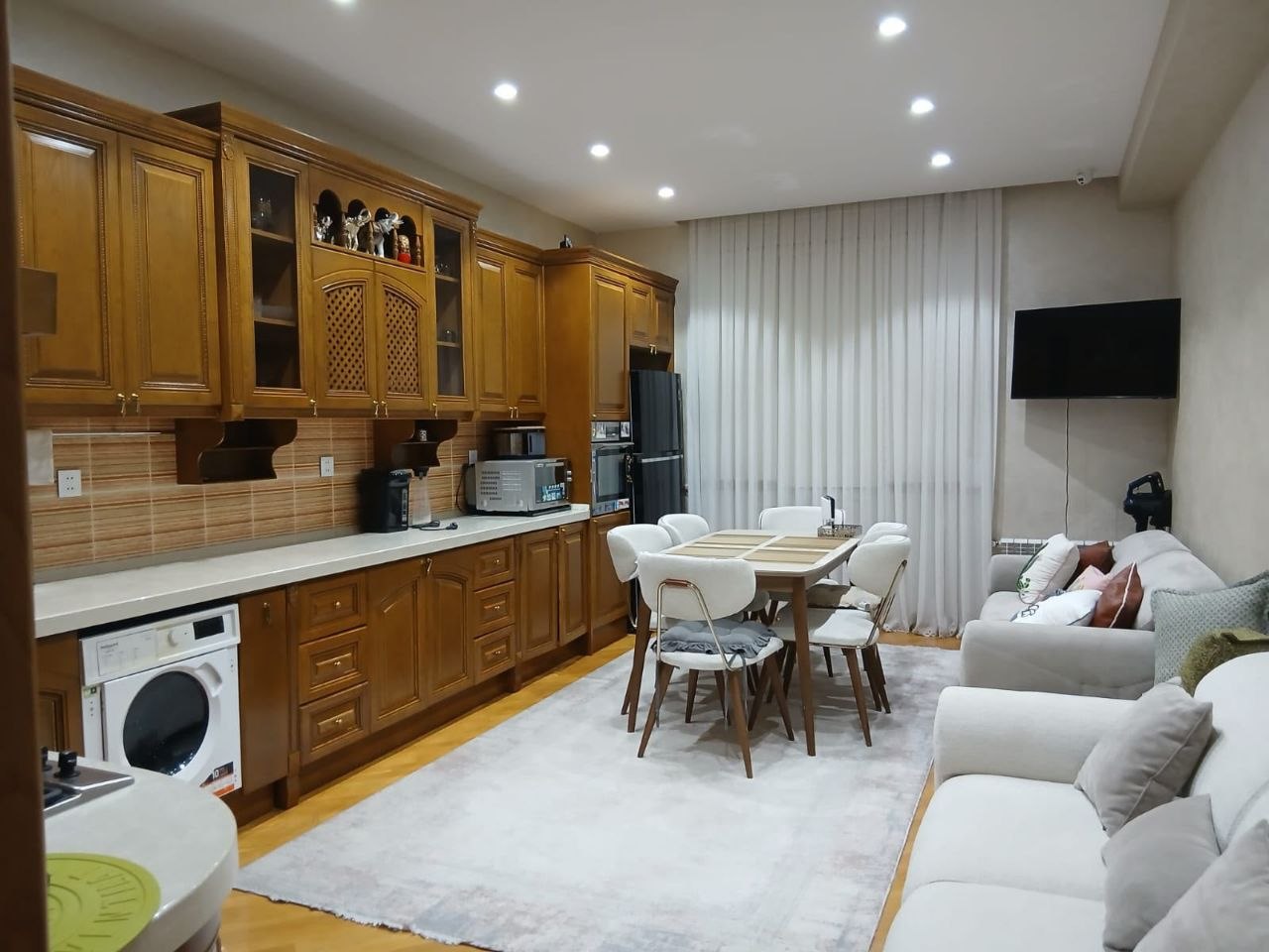 Сдается 4-комнатная квартира, 215 м², возле Медицинского университета и Avrasiya Hospital - фото 8