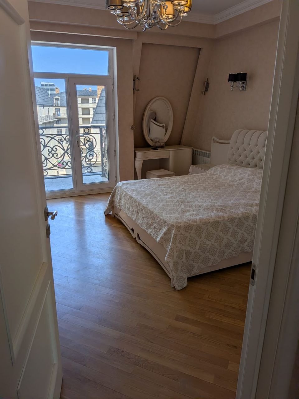 Аренда 3-комн. квартиры в ул. Яшыл Ада, 1 (Yaşıl Ada k., 1) - фото 4