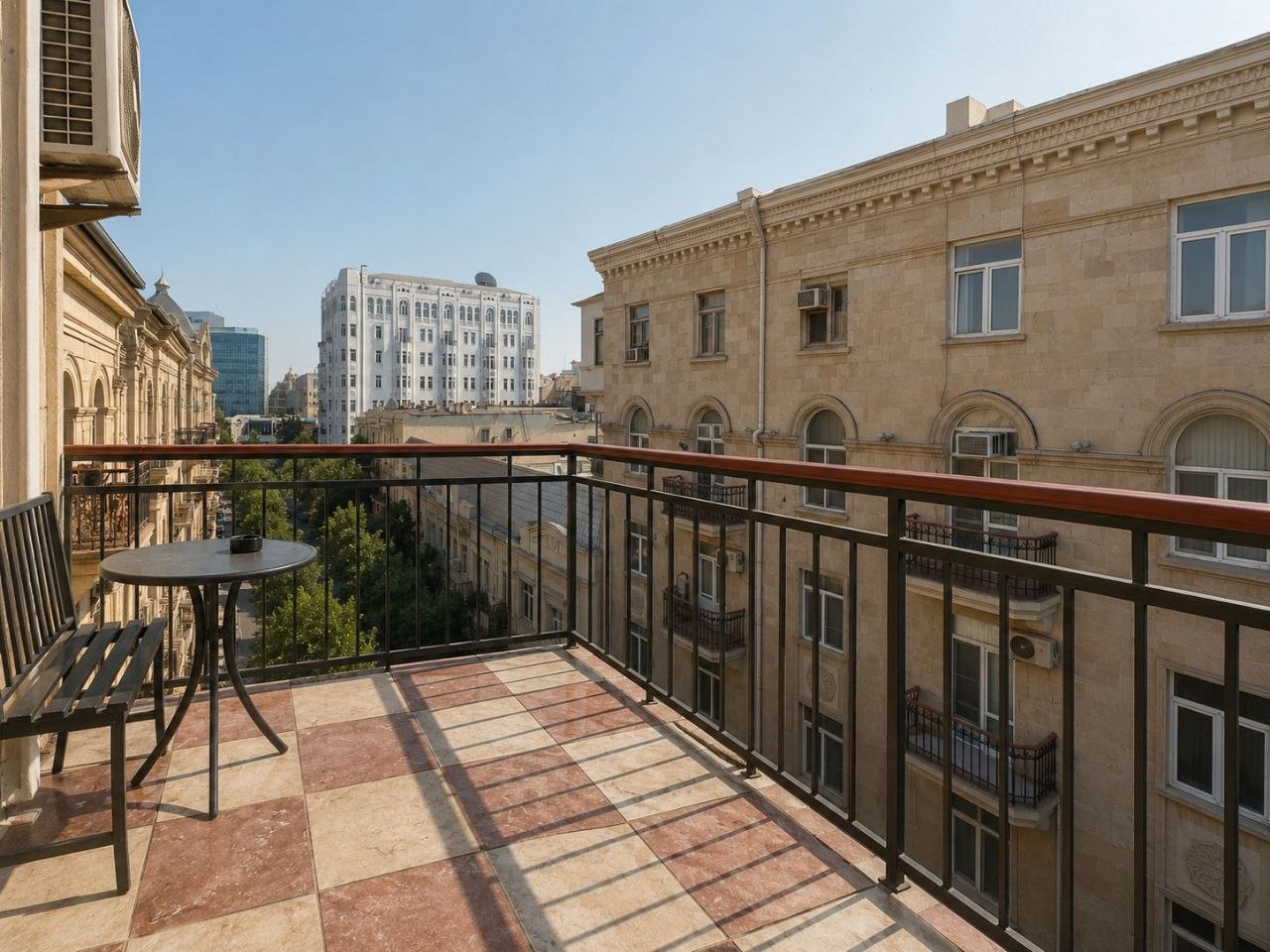Сдается 1-комнатная квартира-студия, 50 м², м. Сахиль (Торговая) - фото 9