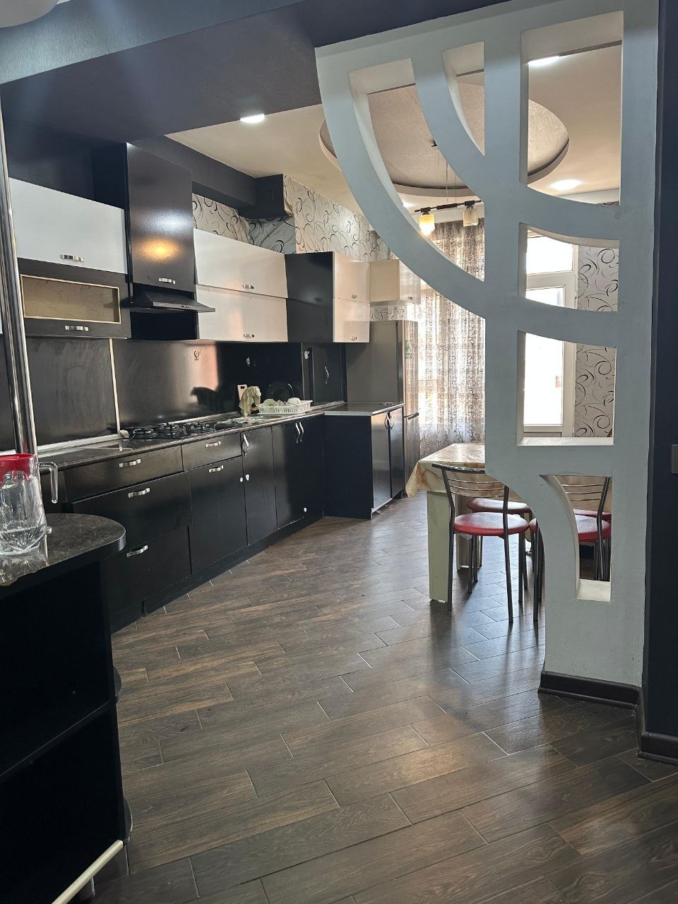Bakü'de Kiralık 2 Odalı Daire — Aylık 1.100 AZN - Foto 9