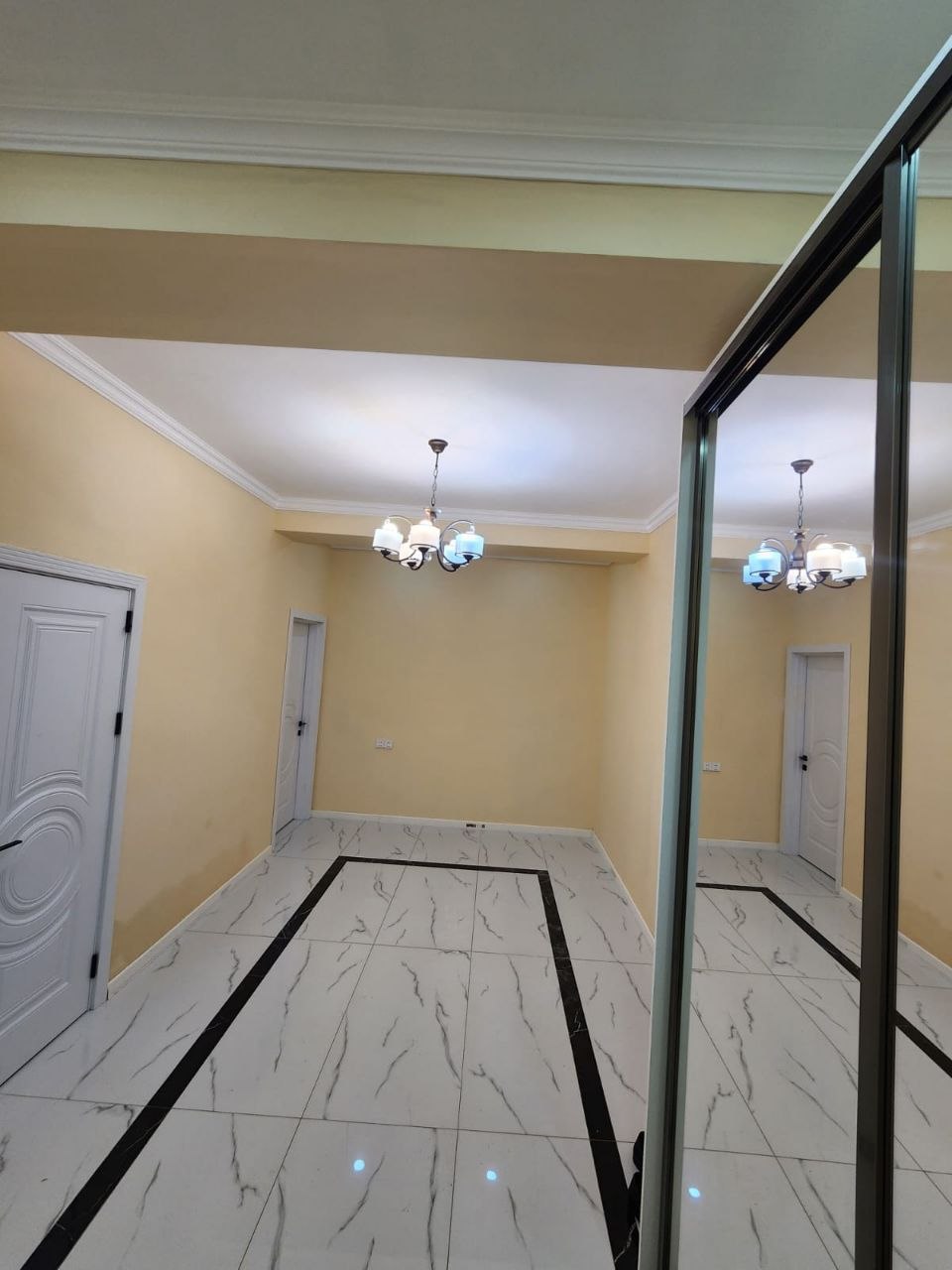 Bakü'de Kiralık 2 Odalı Daire — Aylık 1.200 AZN - Foto 2
