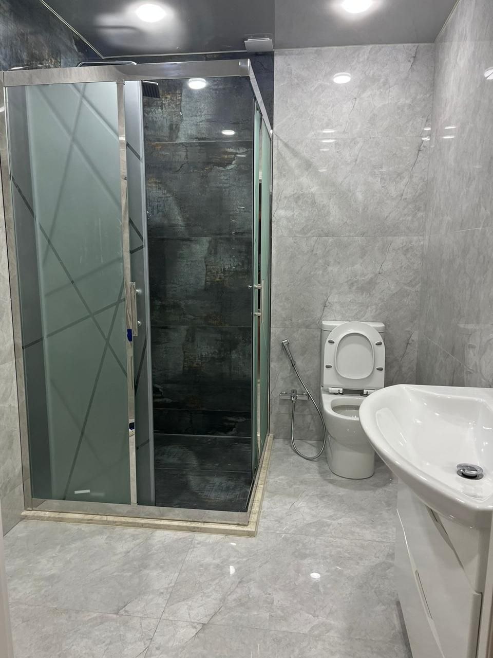 Сдается 3-комнатная квартира, 100 м², Насиминский район у Медуниверситета - фото 4