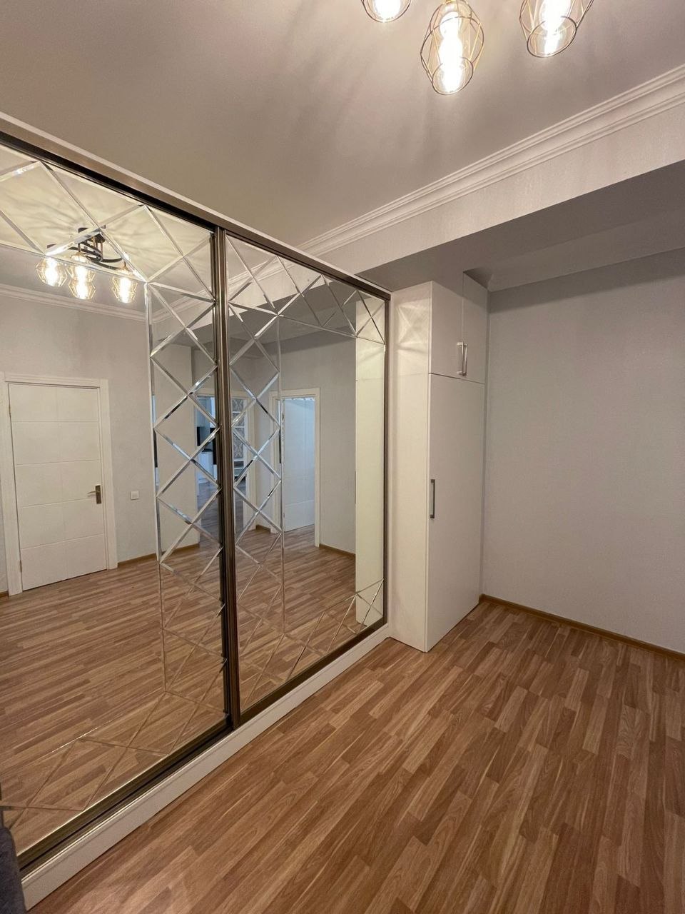 Bakü'de Kiralık 2 Odalı Daire — Aylık 1.100 AZN - Foto 3