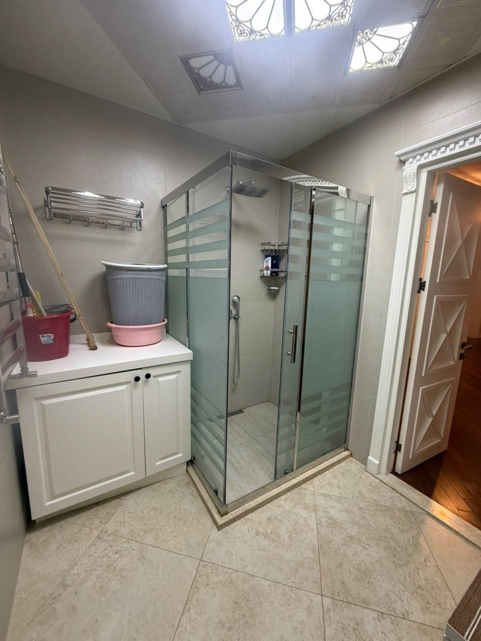 Bakü'de Kiralık 4 Odalı Daire — Aylık 2.100 AZN - Foto 10